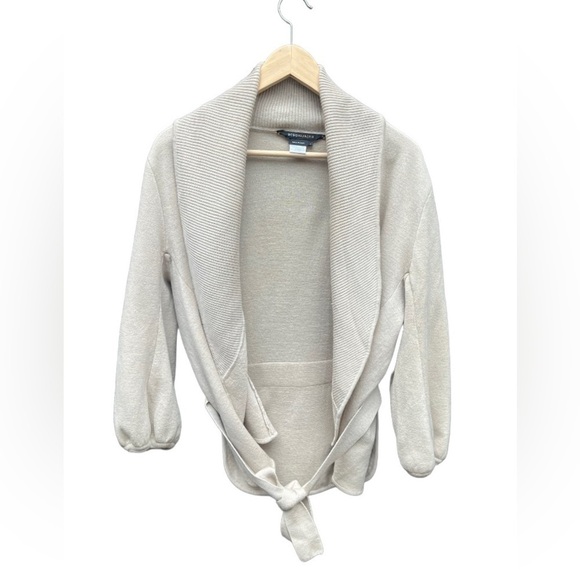 Bcbgmaxazria warm light Taupe belted Merino Wool cardigan Size L. - Picture 1 of 11